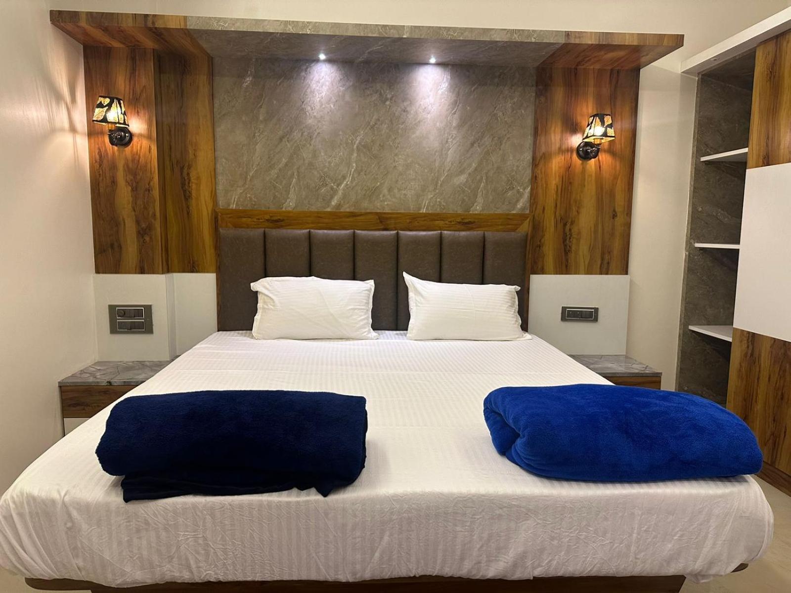 Yatri Nivas Sagara Hotel Exterior foto
